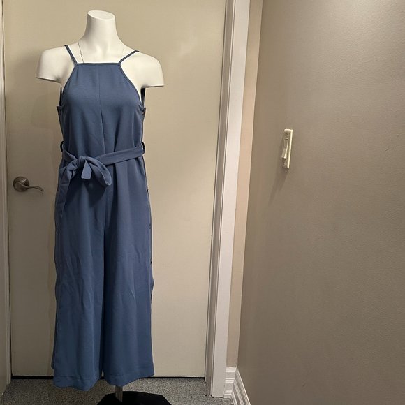 New! Spring/Summer Jumpsuit - Picture 3 of 9